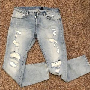 Men’s H&M ripped jeans